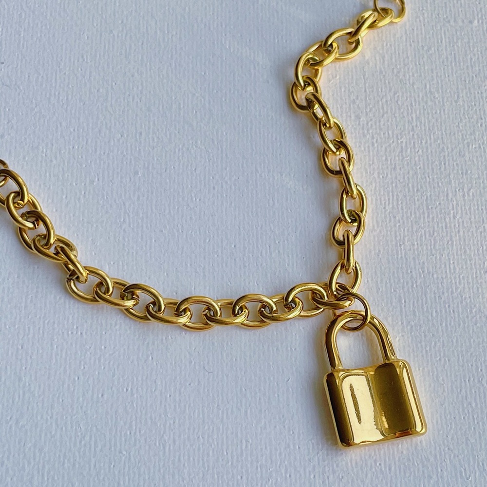 Padlock Chain Bracelet - Picture 2 of 2